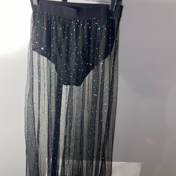 Sheer women’s Sparkle skirt and attached bottom - Picture 6 of 7